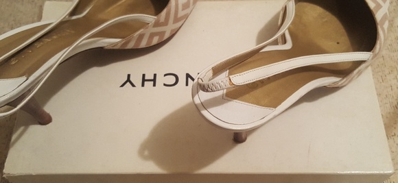 Givenchy kitten heel shoe - Picture 2 of 6